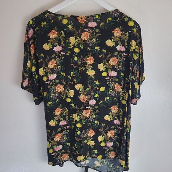 Banana Republic Floral Rayon Blouse with Side Tie Details - Picture 6 of 8